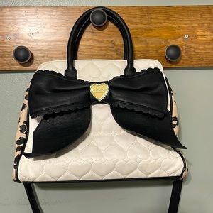 Betsey Johnson Big Bow 3 Entry Handbag